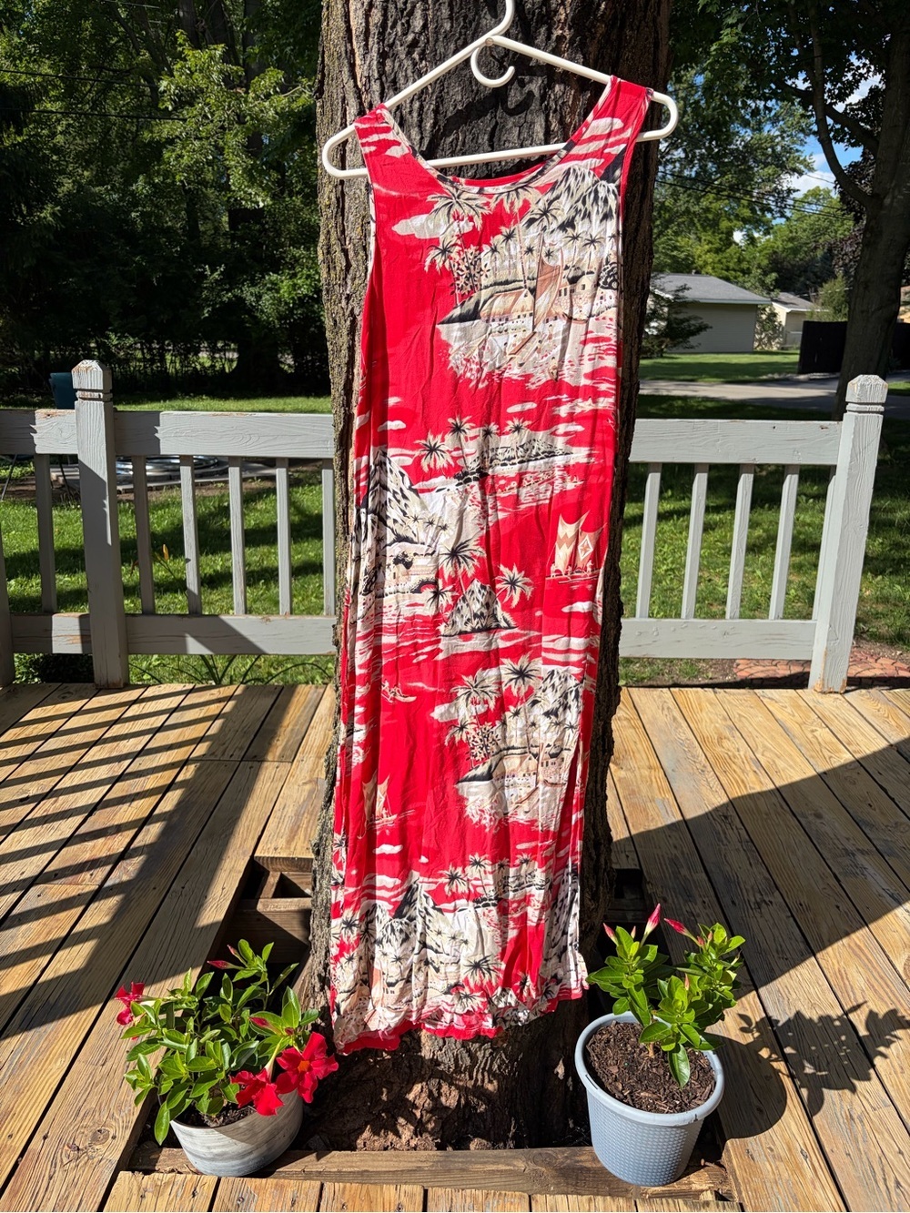 Vintage Red Tropical Print Maxi Dress